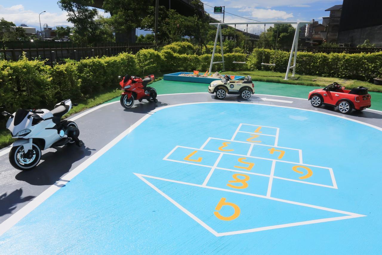 Bed and Breakfast Dania Garden Luodong Esterno foto
